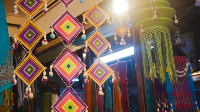 Warorot Market