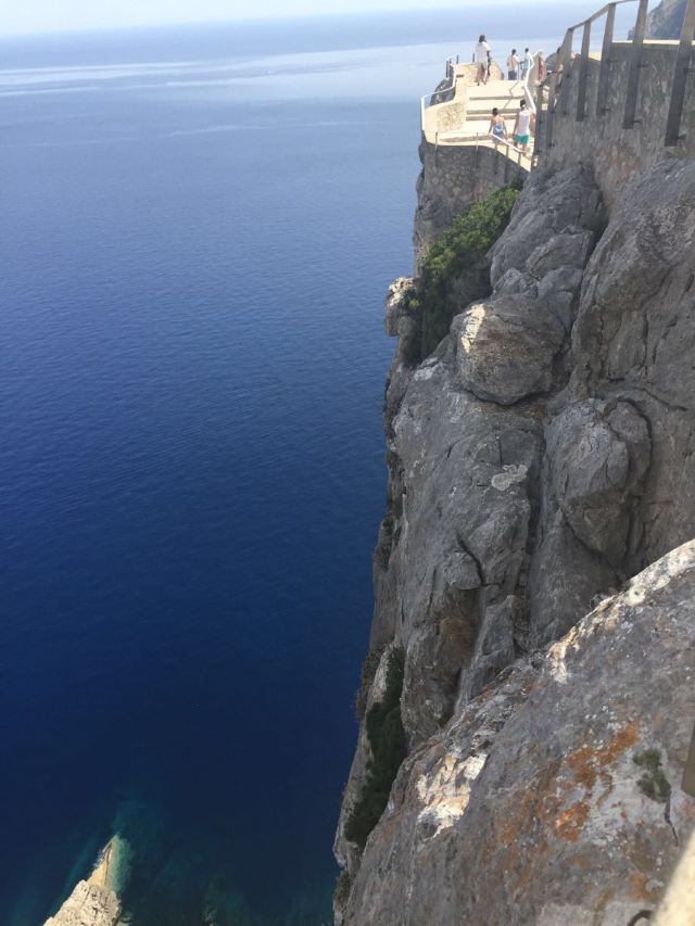 福門托爾海角