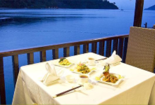 雅露城海鲜餐厅美食图片