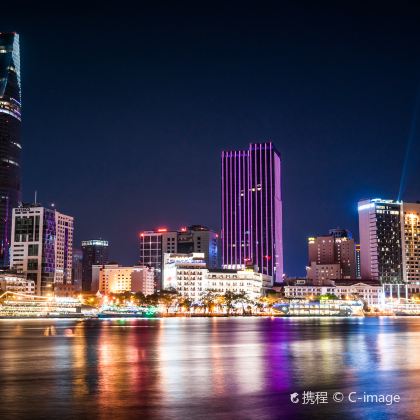 越南胡志明市金龙水上木偶剧院+湄公河三角洲5日4晚跟团游