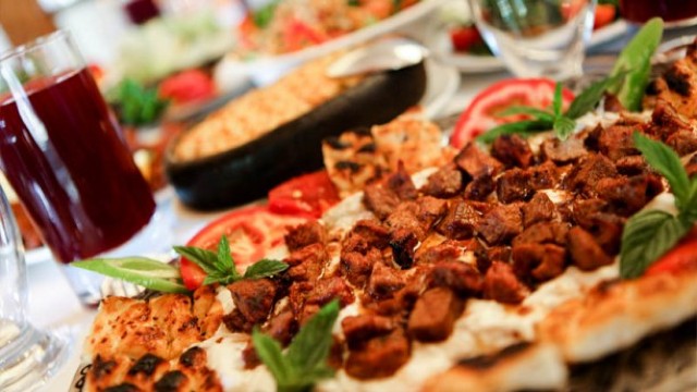 Adana Dostlar Kebapcisi