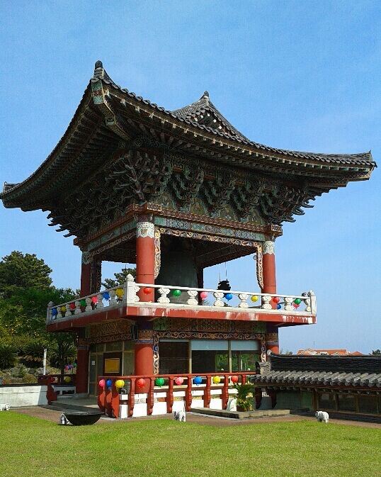 Yakchunsa Temple