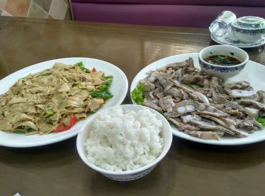 心园饭店餐厅图片