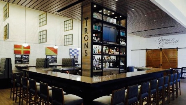 The Irons Restaurant and Bar餐厅图片