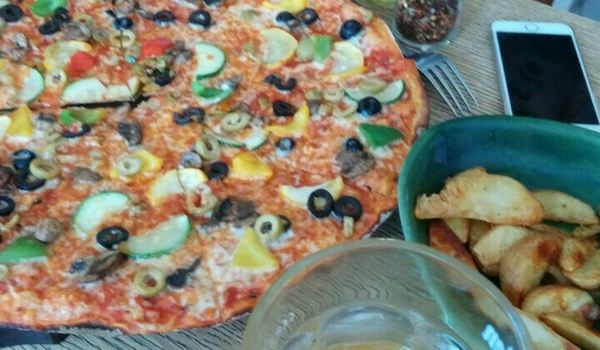 The Pint Room Reviews Food Drinks In Delhi New Delhi