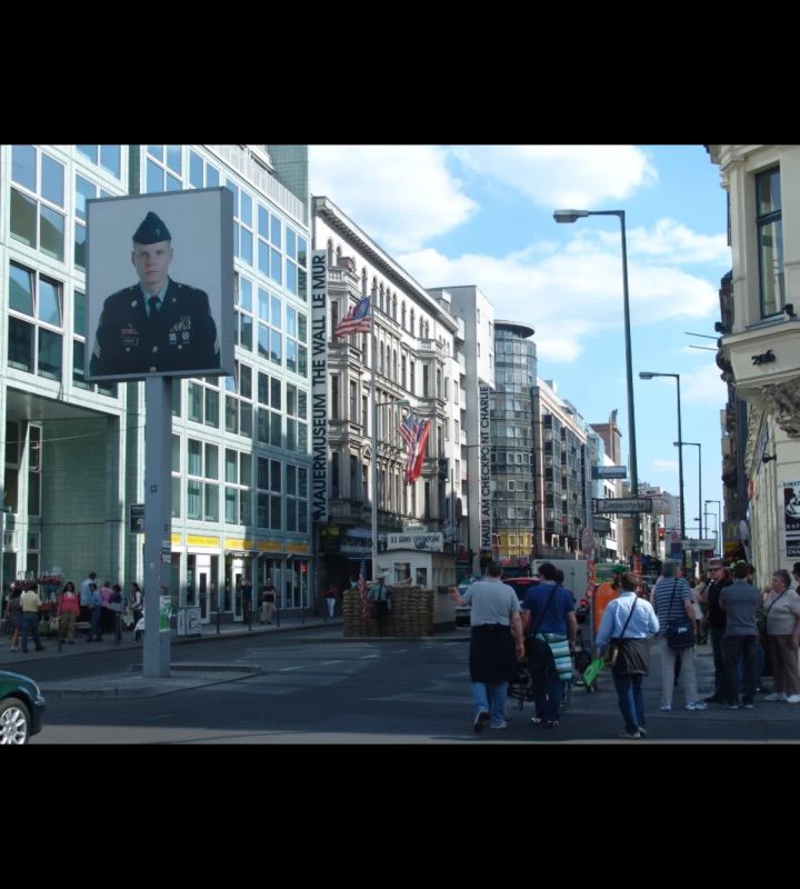 Checkpoint Charlie Travel Guidebook Must Visit Attractions In