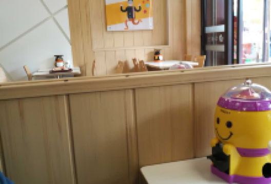 华莱士全鸡汉堡(黄江嘉荣店)美食图片