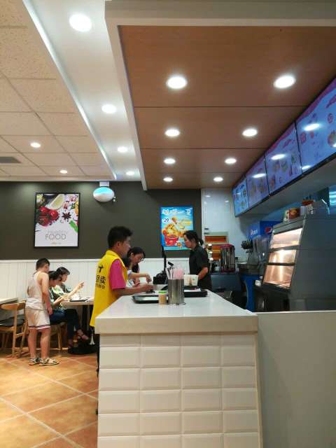 华莱士·全鸡汉堡(英山二店)餐厅图片