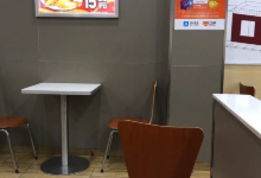 华莱士·全鸡汉堡(西亚丽宝店)美食图片