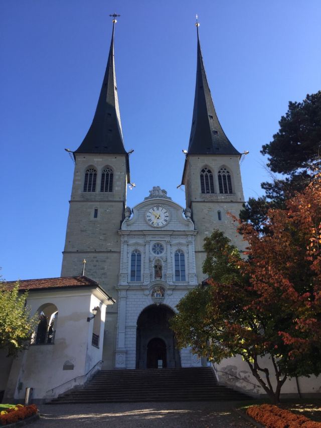 Court Church of St. Leodegar