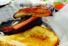 Moore's Whistling Pig Cafe美食图片