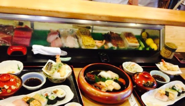 Fukuju sushi餐厅图片