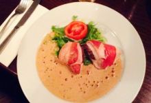 Douglas Hotel Restaurant美食图片