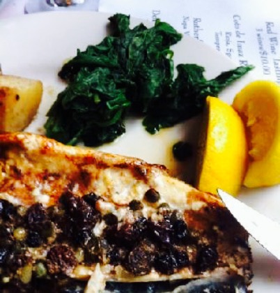 Cottage Inn Restaurant餐厅图片