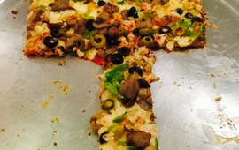 Monical's Pizza