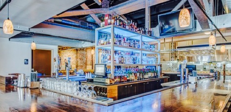 Webb Custom Kitchen餐厅图片