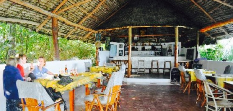 Upepo Boutique Beach Side Reastaurant