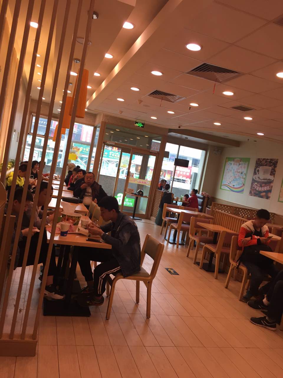 德克士(沙湾店)餐厅图片