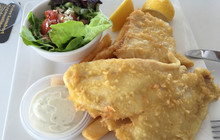 Gladstone Yacht Club餐厅图片