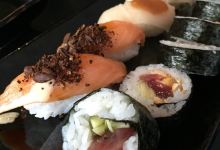 Shibumi Sushi Bar美食图片
