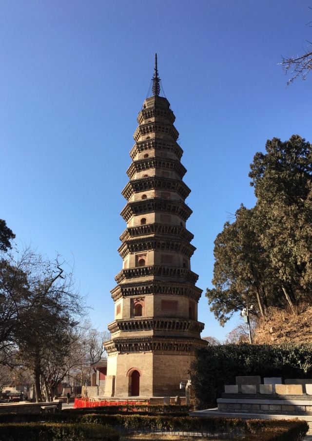 링옌사