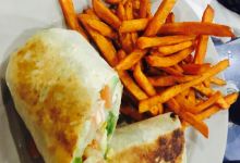 Lillington Sports Zone Restaurant and Grill美食图片