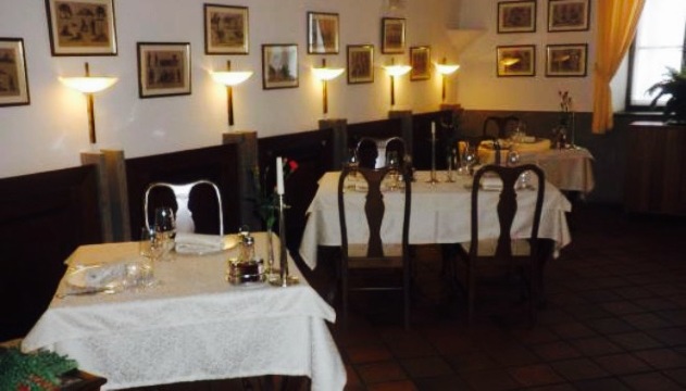 Restavracija Vitez餐厅图片