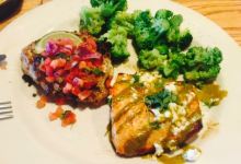 Chili's Grill & Bar美食图片