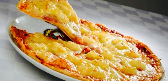 Déjá Vu - Cafe, Restaurant & Bar