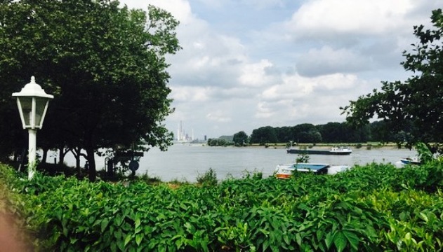 Rheinblick Baerl餐厅图片