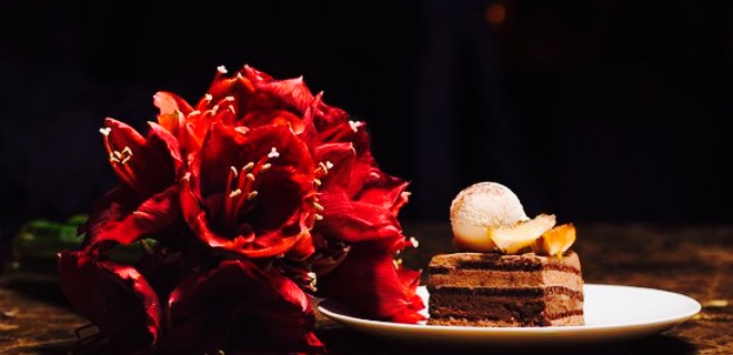 The Living Room Lounge & Dining餐厅图片