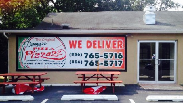 Danny's Pizza Pizzazz