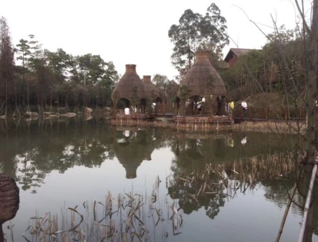 Midea Egret Lake Hot Spring