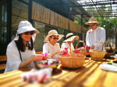 大理鲜花饼制作