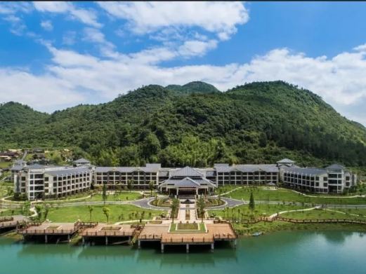 蓝山源岭南东方温泉