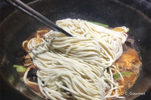 Men Shang Tie Guo Men Mian Hua Lu Reviews Food Drinks - 
