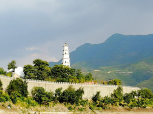 奉节游记图文-带有浓郁三国色彩的白帝城是观三峡夔门最佳地