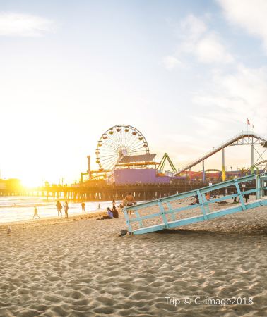6D5N • Los Angeles + California Highway 1 + Carmel-by-the-Sea + Solvang + Santa Monica Beach + San Francisco