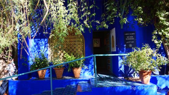 Musee Yves Saint Laurent Marrakech