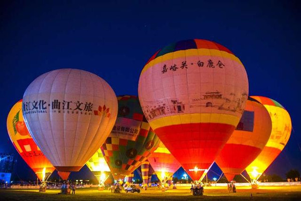 为你摘下满天星，白鹿仓国际热气球嘉年华，离天空最近的地方