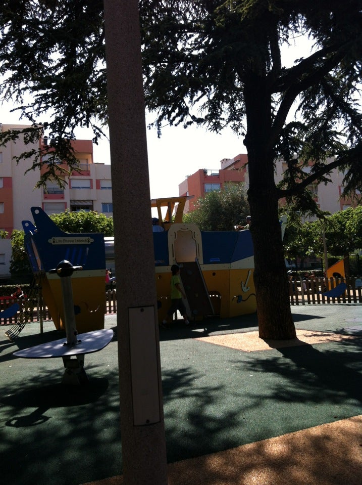 Petit Casino Biot 3000