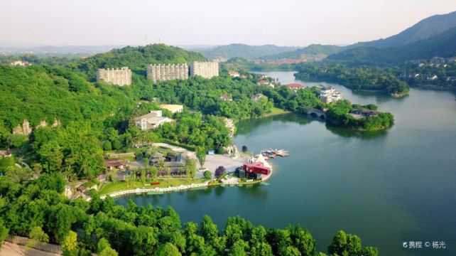 重庆海兰云天温泉度假区