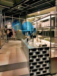 淮海路-上海-fly_me_to_the_moon