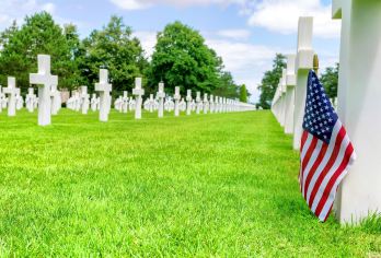 诺曼底奥马哈海滩+奥马哈海滩美军阵亡将士公墓一日游【交通便捷，含巴黎出发的往返交通或酒店接送】