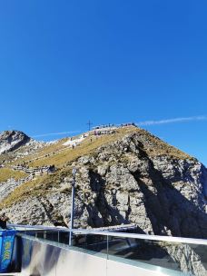 皮拉图斯山-阿尔卑纳赫-yanglish