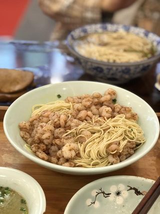 走哪哪面，让米饭怎么想？