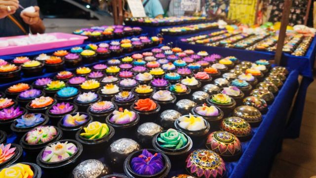 Warorot Market