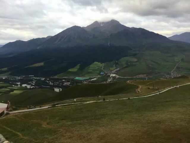 Zhuo'er Mountain