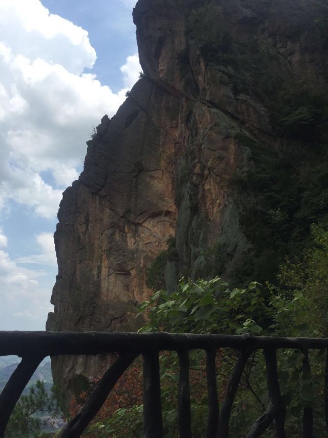 玻璃橋景區石牛寨