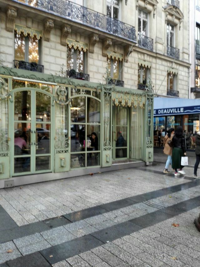 Avenue des Champs-Élysées